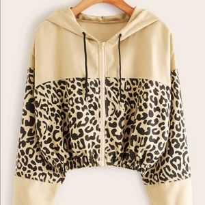 Contrast leopard panel drawstring hooded jacket